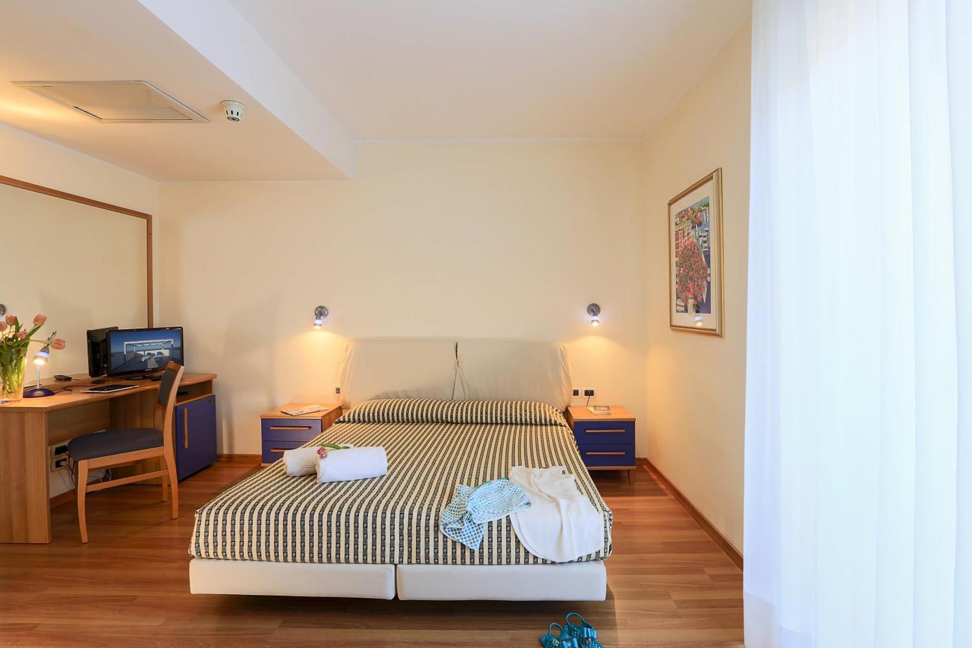 Hotel Sporting Casalbordino Zimmer foto